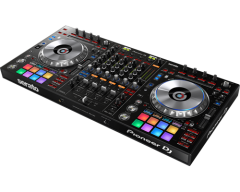 Pioneer DJ DDJ-SZ2 4 Kanal Serato DJ Controller