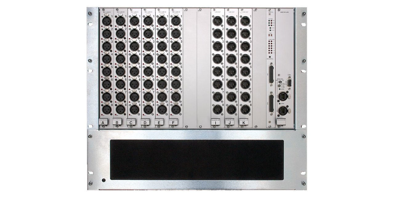 Soundcraft VI SB 64/32 CAT5 64 mic/line Giriş ve 32 analog line Çıkış